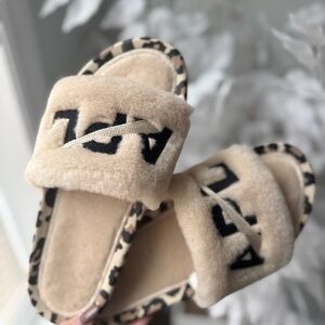 APL Shearling Fur Slides Leopard